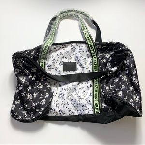 PINK Victoria's Secret Bags - Victoria’s Secret PINK Duffle Bag PINK Victoria's Secret Bags - Victoria’s Secret PINK Duffle Bag